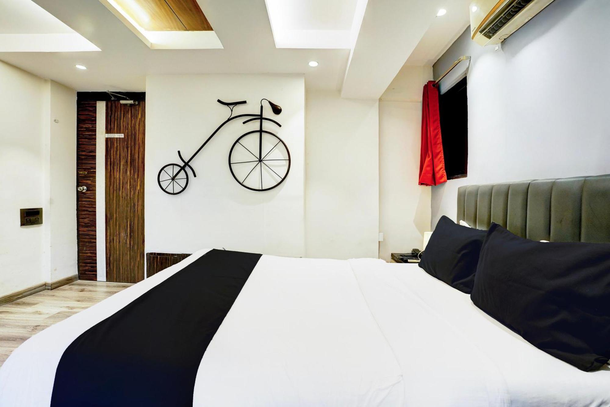Super Hotel O Seawoods Near Palm Beach Road Formerly Sai Roop Navi Mumbai Exterior photo